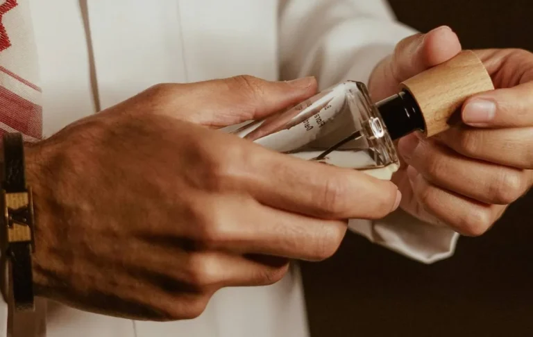10 عطر جذاب و ترند مردانه سال 2025 +لینک خرید